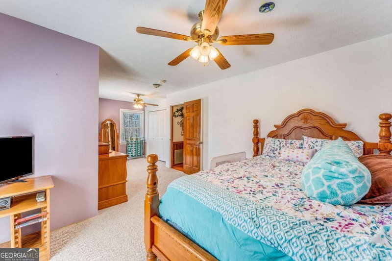 Photo 10 of 417 Pulliam Lane