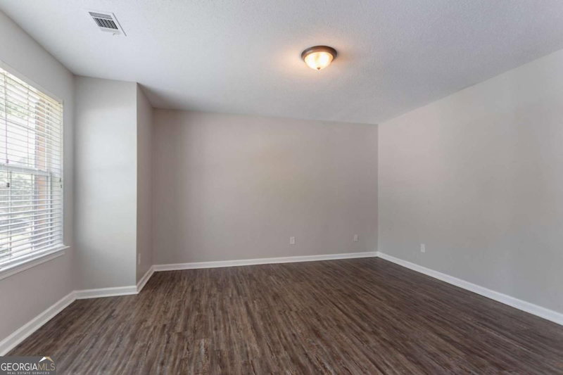 Photo 16 of 7190 Cavender Drive SW