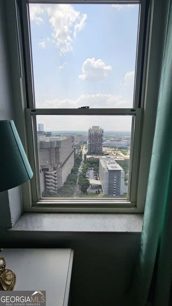 Photo 3 of 300 W Peachtree Street NE #22N