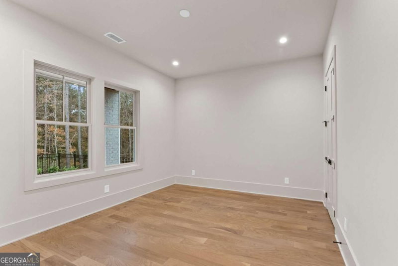 Photo 20 of 11821 Serenbe Lane