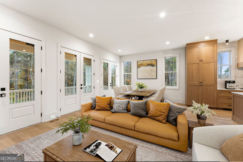 Photo 8 of 11821 Serenbe Lane