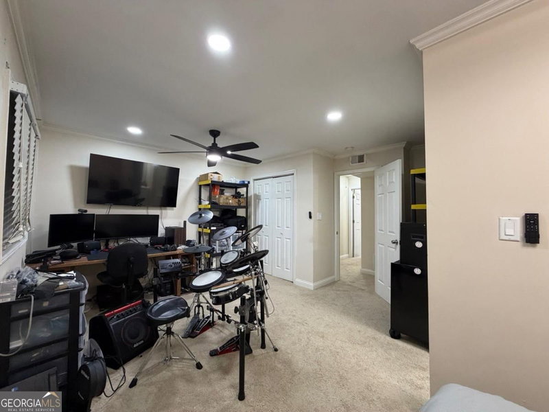 Photo 13 of 1804 Ashborough Way SE #L