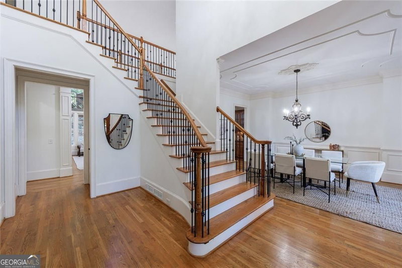 Photo 11 of 2893 Thurleston Lane