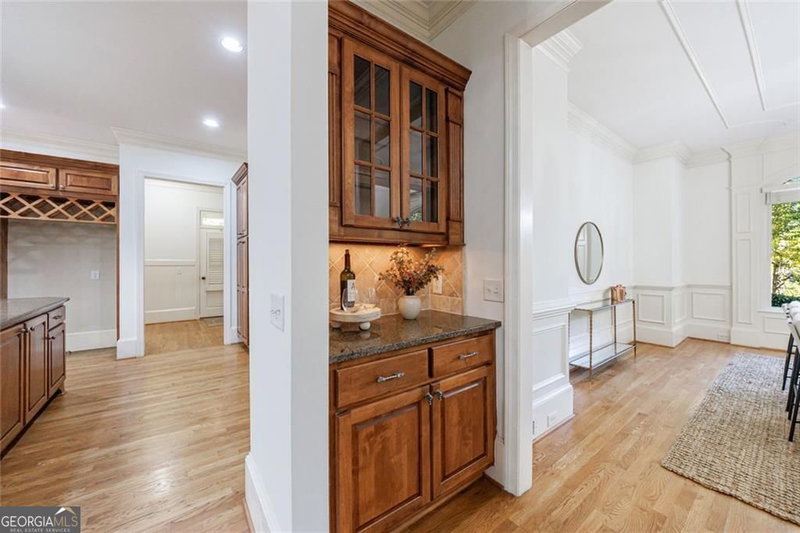 Photo 13 of 2893 Thurleston Lane