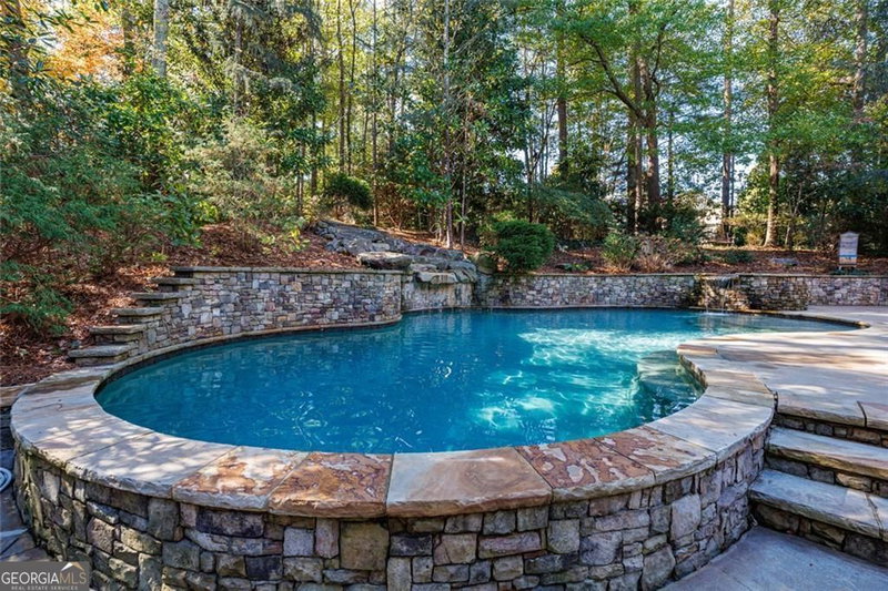 Photo 4 of 2893 Thurleston Lane