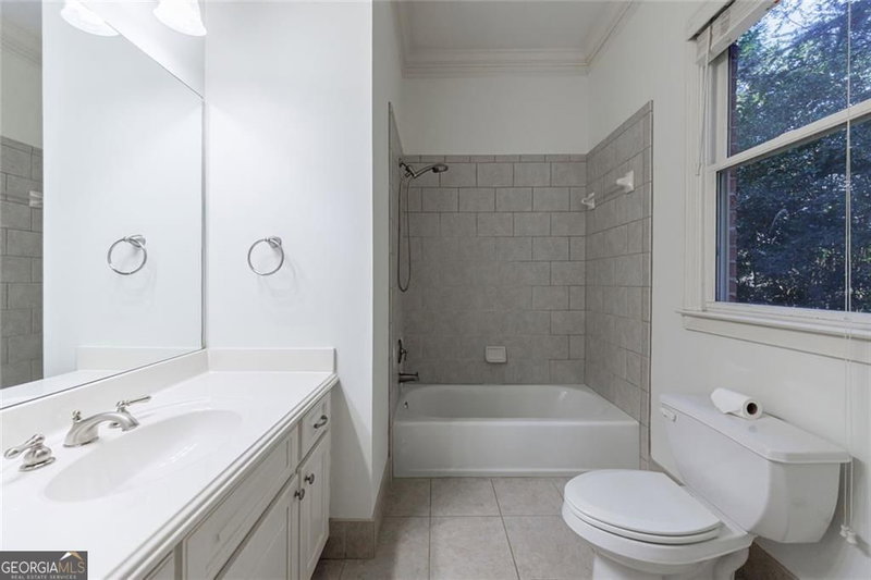 Photo 34 of 2893 Thurleston Lane