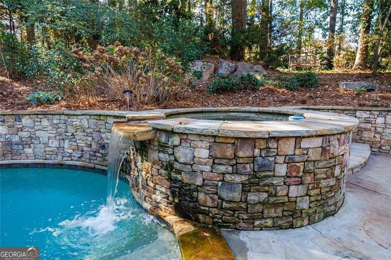 Photo 6 of 2893 Thurleston Lane