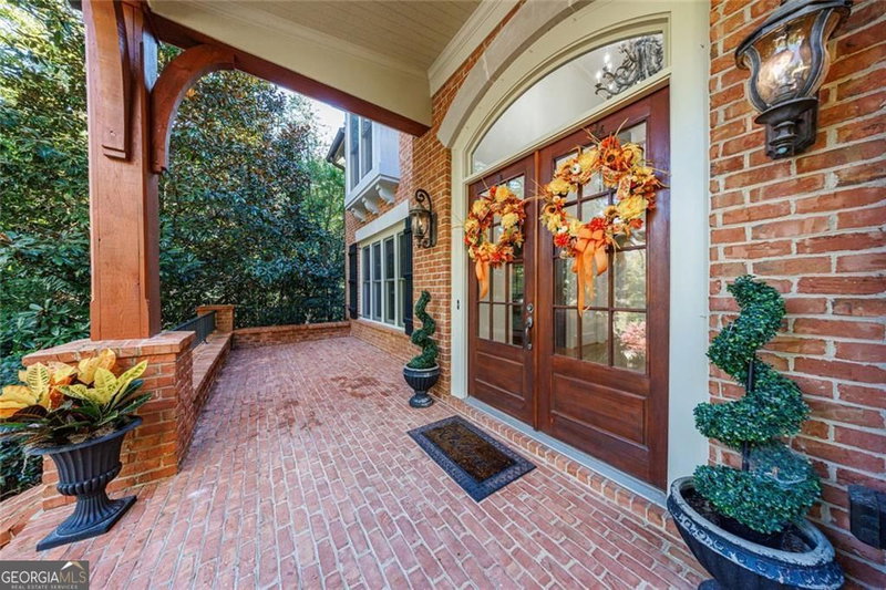 Photo 8 of 2893 Thurleston Lane