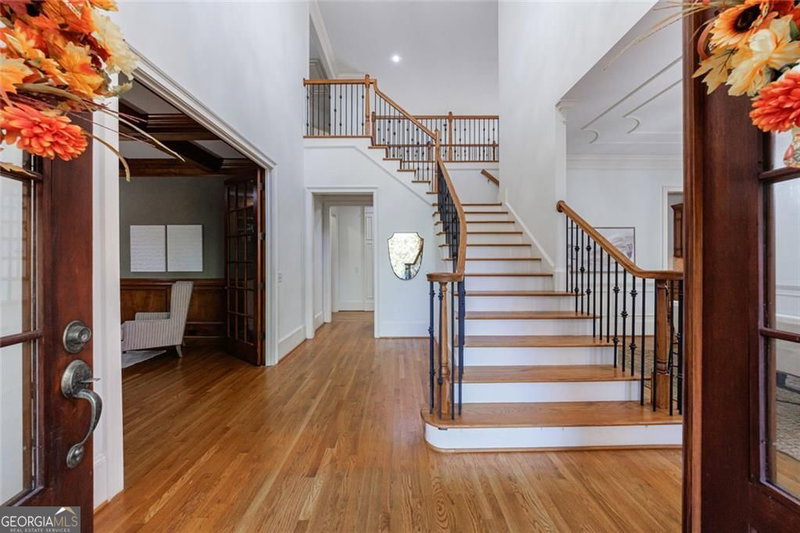 Photo 9 of 2893 Thurleston Lane