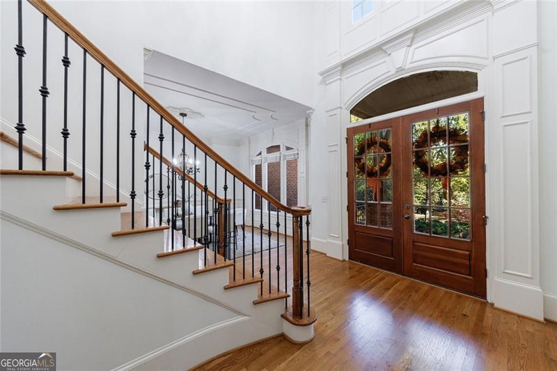 Photo 10 of 2893 Thurleston Lane