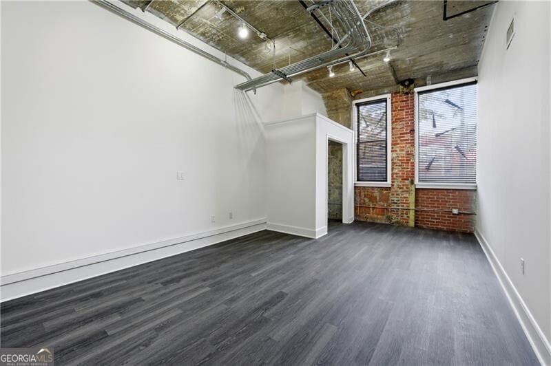 Photo 16 of 505 Whitehall Street SW #101