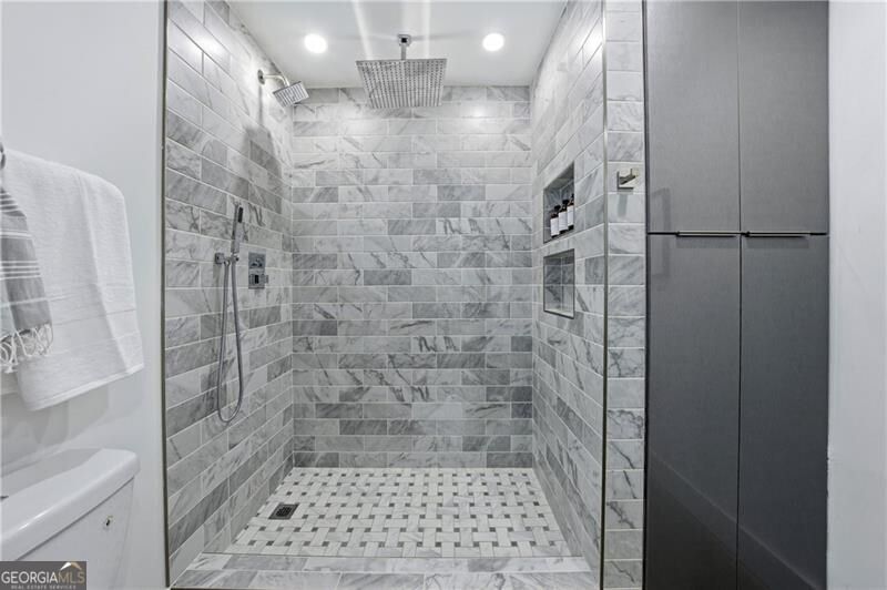 Photo 31 of 505 Whitehall Street SW #102