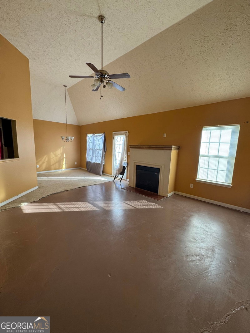 Photo 2 of 312 Vineyard Ridge Lane