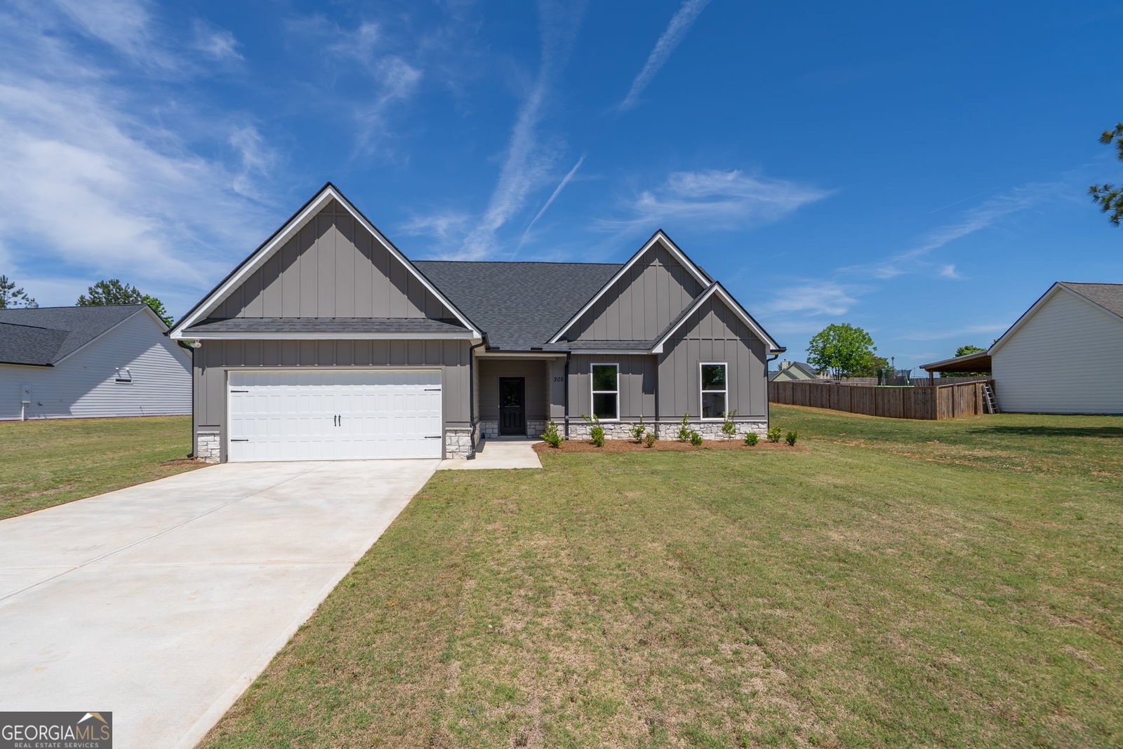 205 Squirrel Run, Good Hope, GA 30641