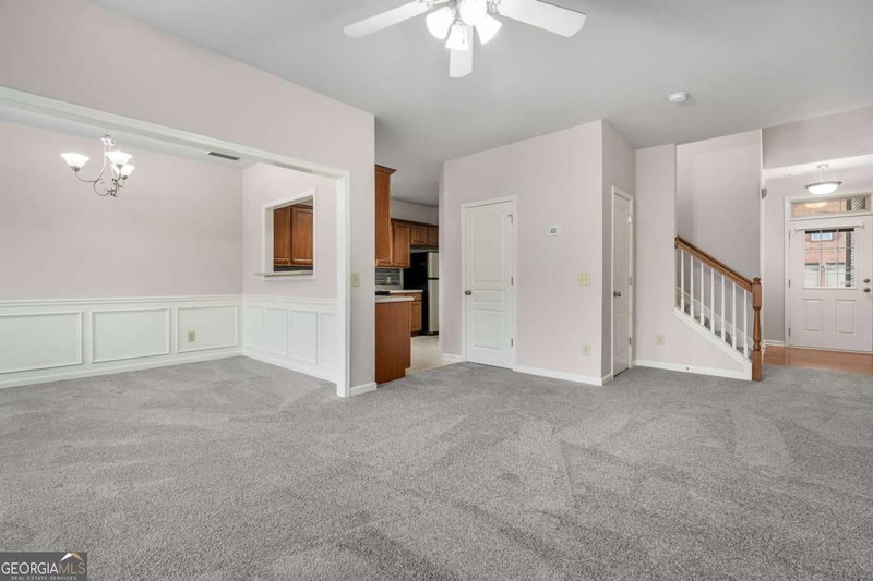 Photo 13 of 315 Oakland Hills Way