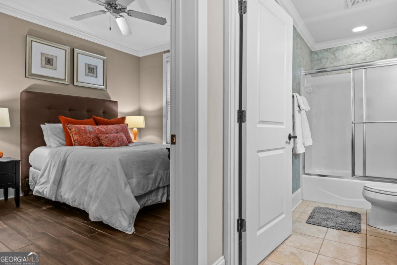 Photo 17 of 1030 Creekside #A