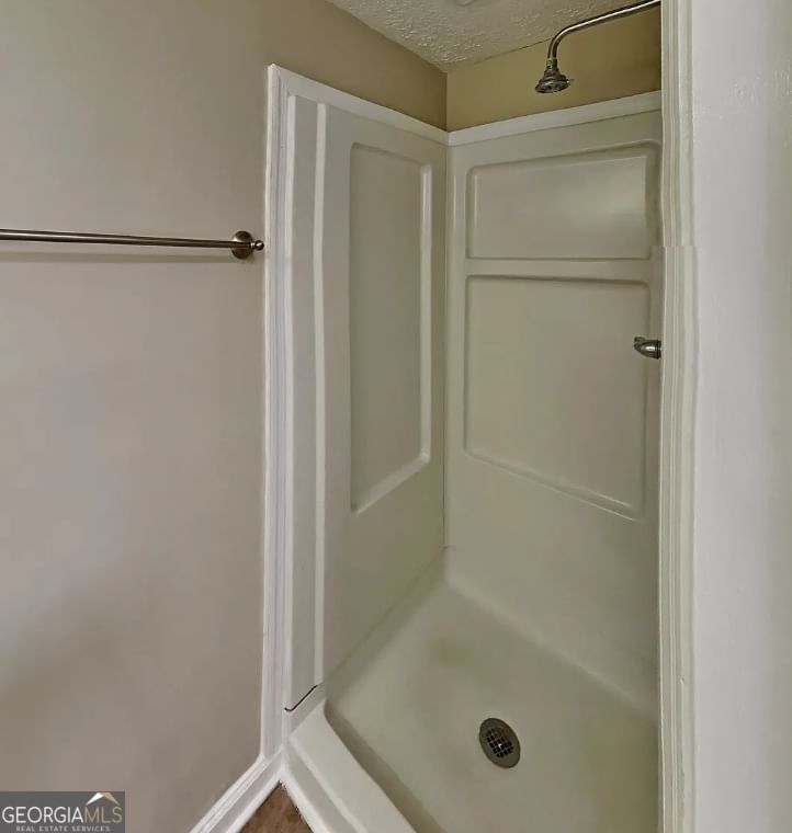 Photo 10 of 8602 Creekwood Way