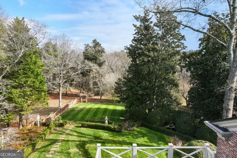 Photo 39 of 1606 Riverside Drive