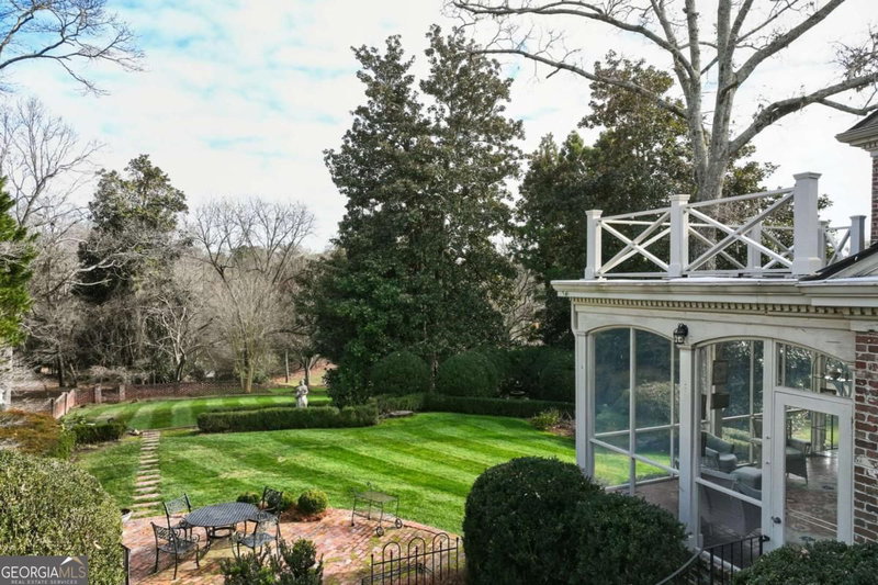Photo 41 of 1606 Riverside Drive