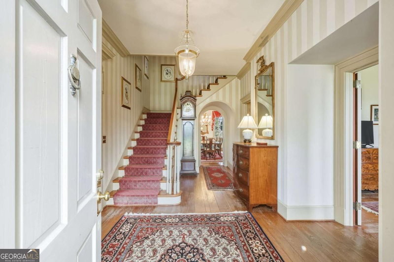 Photo 7 of 1606 Riverside Drive
