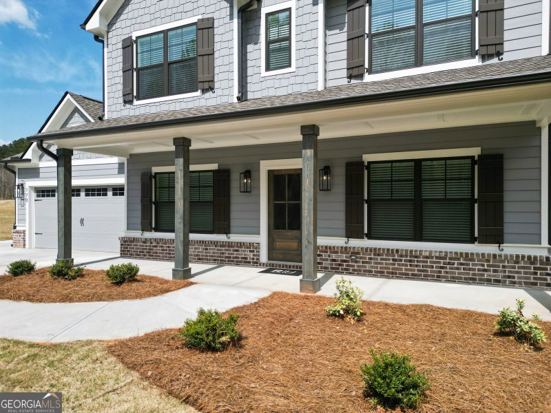 Photo 3 of 170 Weslyn Drive