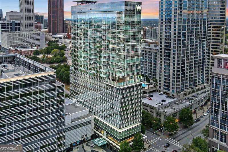 Photo 22 of 45 Ivan Allen Jr Boulevard NW #2604