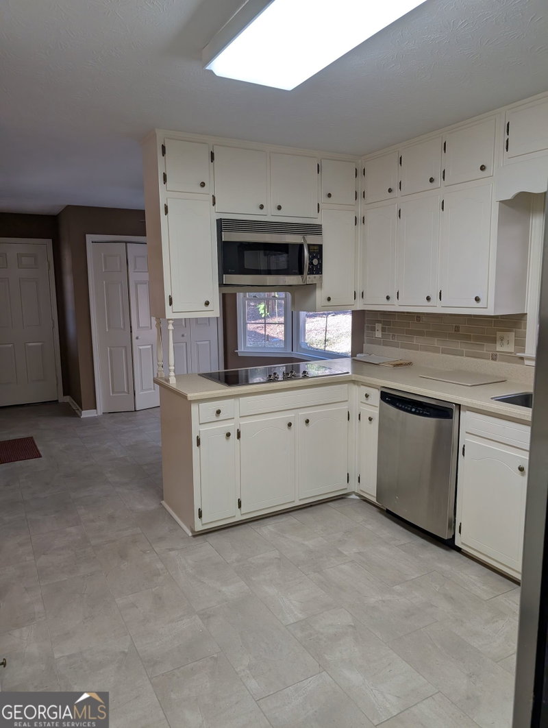 Photo 50 of 505 Breedlove Drive
