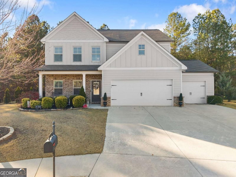 472 Miracle Court
