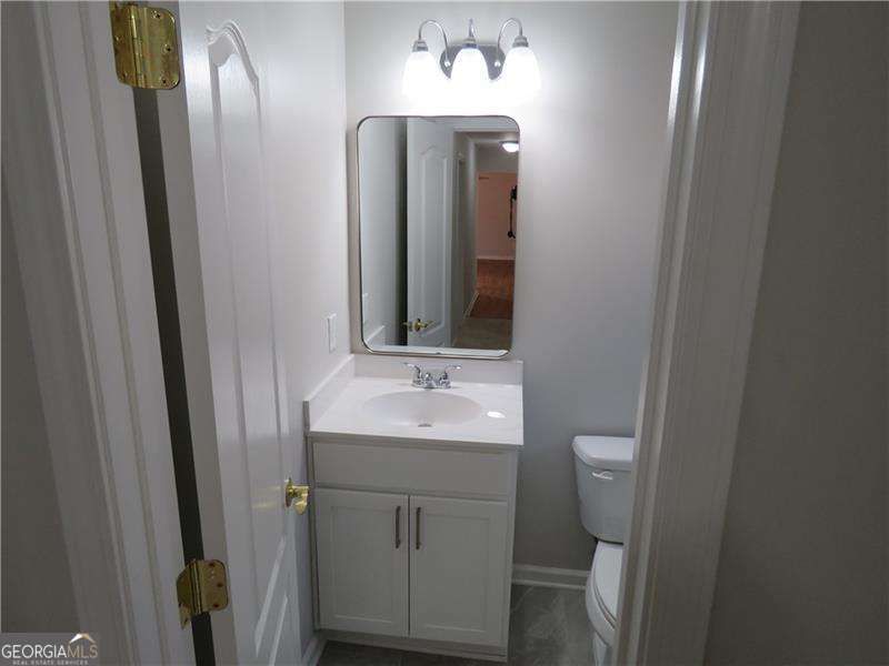 Photo 27 of 311 Peachtree Hills Avenue NE #6A
