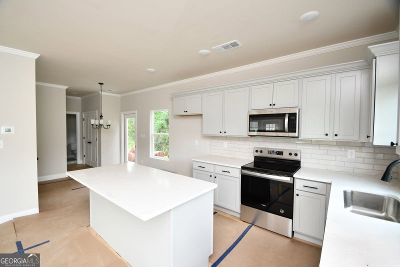 Photo 3 of 210 Timsbury Drive