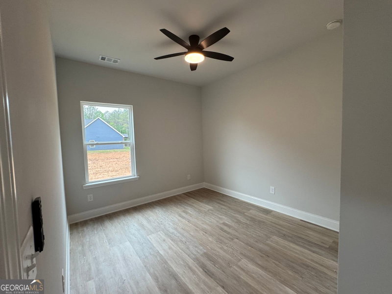 Photo 5 of 2057 N. Hicks Road