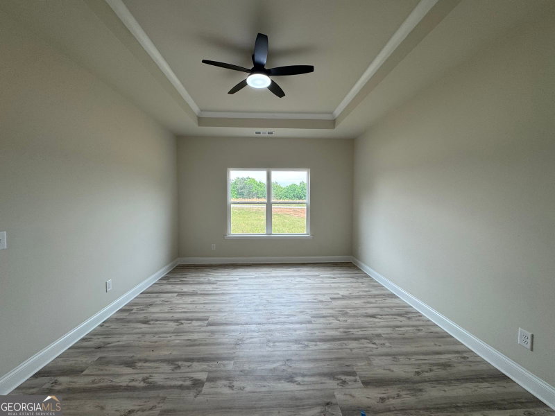 Photo 15 of 2089 N Hicks Road