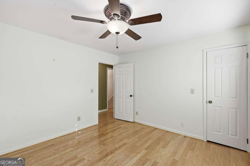 Photo 18 of 2224 Colonial Drive