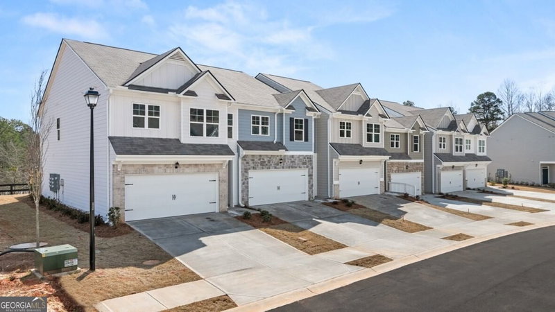 Photo 2 of 4141 Kestrel Court