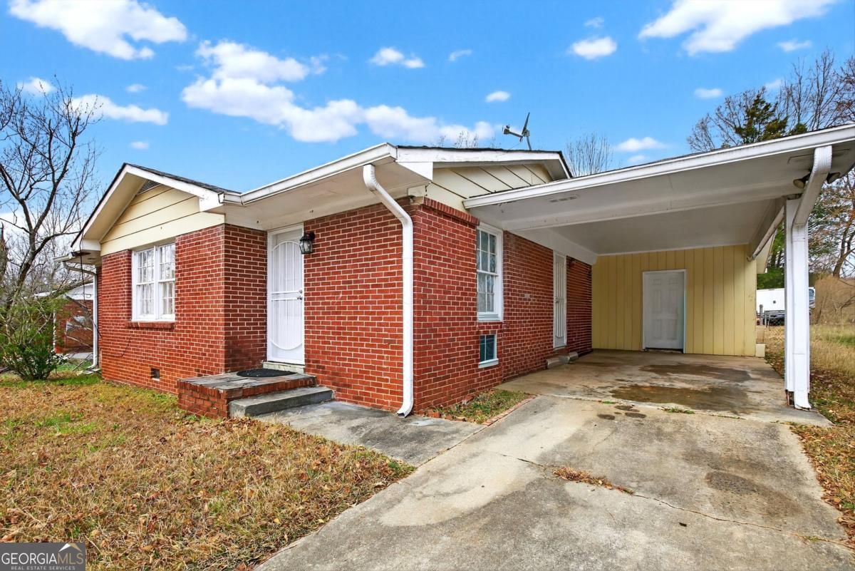 1742 Cardinal Road, Jonesboro, GA 30238