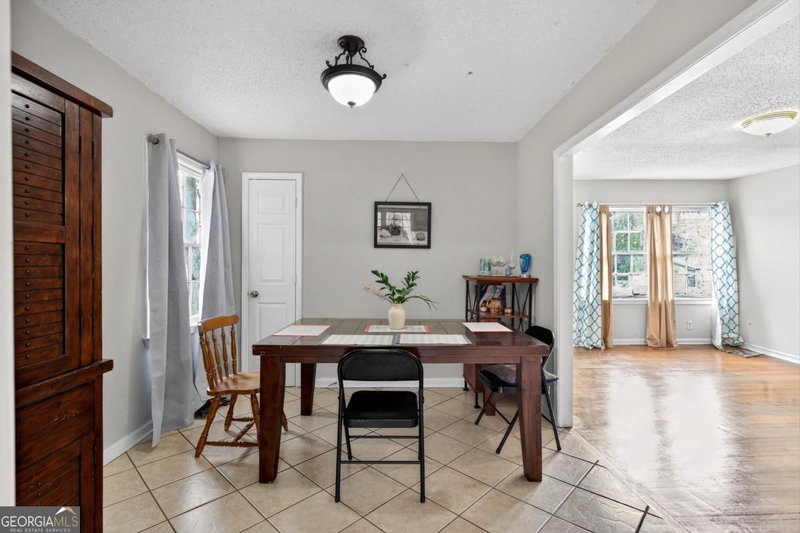 Photo 8 of 1742 Cardinal Road