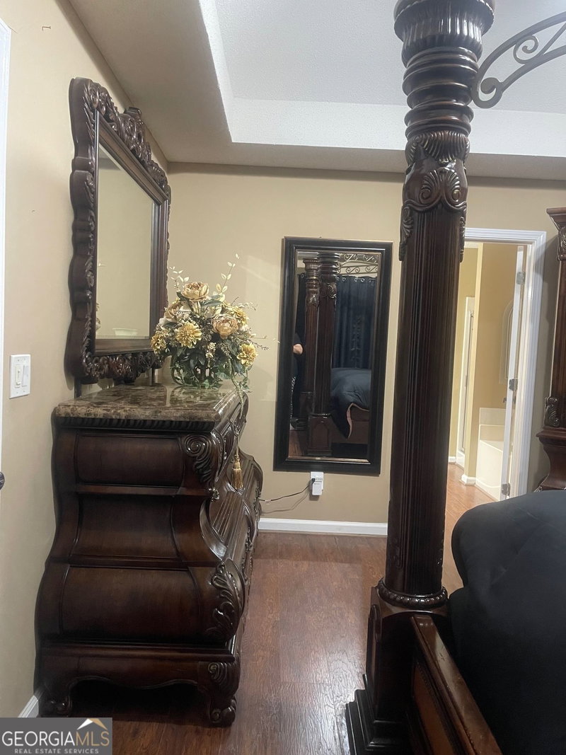 Photo 5 of 103 Live Oak Court