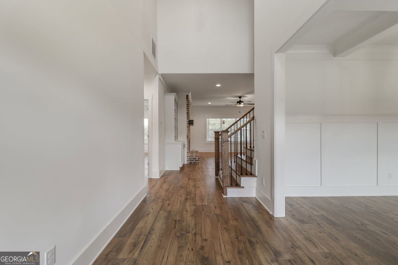 Photo 8 of 2113 Stonegate Way