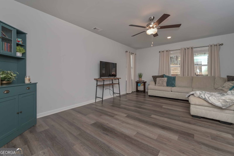 Photo 11 of 294 Muskogee Drive