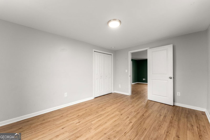 Photo 18 of 212 Walker Drive