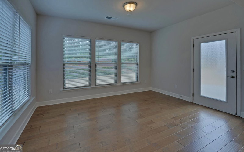 Photo 15 of 5989 Rollingwood Way