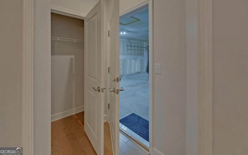 Photo 34 of 5989 Rollingwood Way