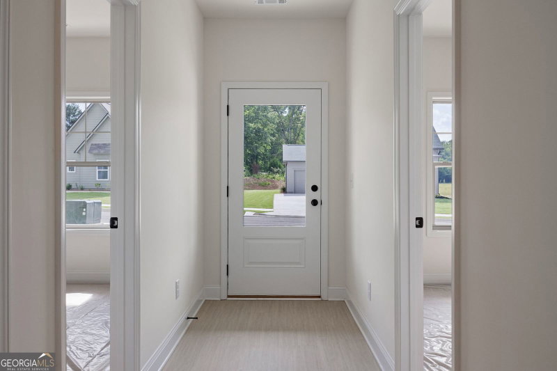 Photo 5 of 109 Winston Way