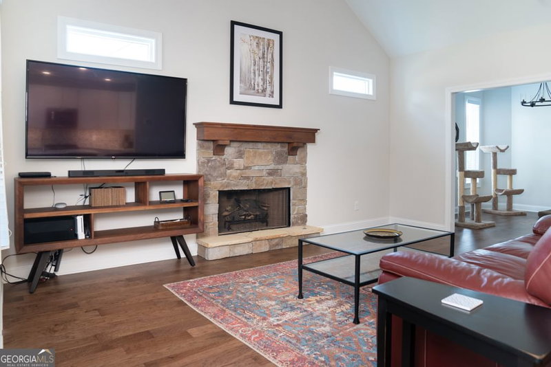 Photo 9 of 74 Mission Hills Drive SW