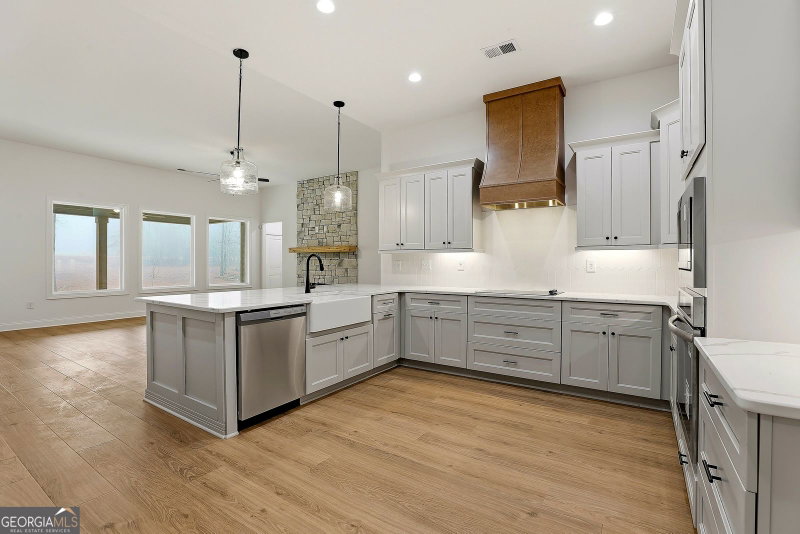 Photo 19 of 204 Tattersall Way #5-98