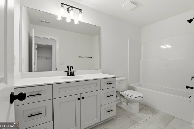 Photo 38 of 204 Tattersall Way #5-98