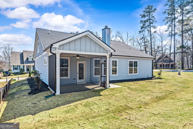 Photo 4 of 1010 Mid-Mashie Way