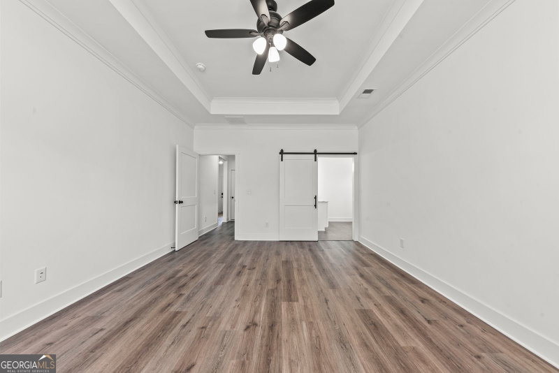 Photo 15 of 1010 Mid-Mashie Way
