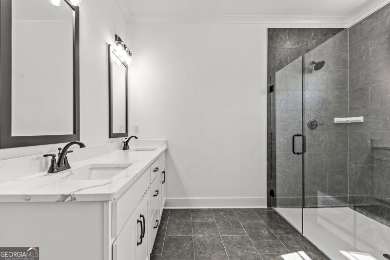 Photo 17 of 1010 Mid-Mashie Way
