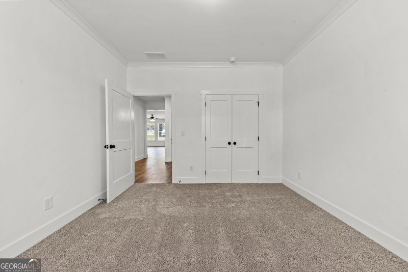 Photo 35 of 1010 Mid-Mashie Way